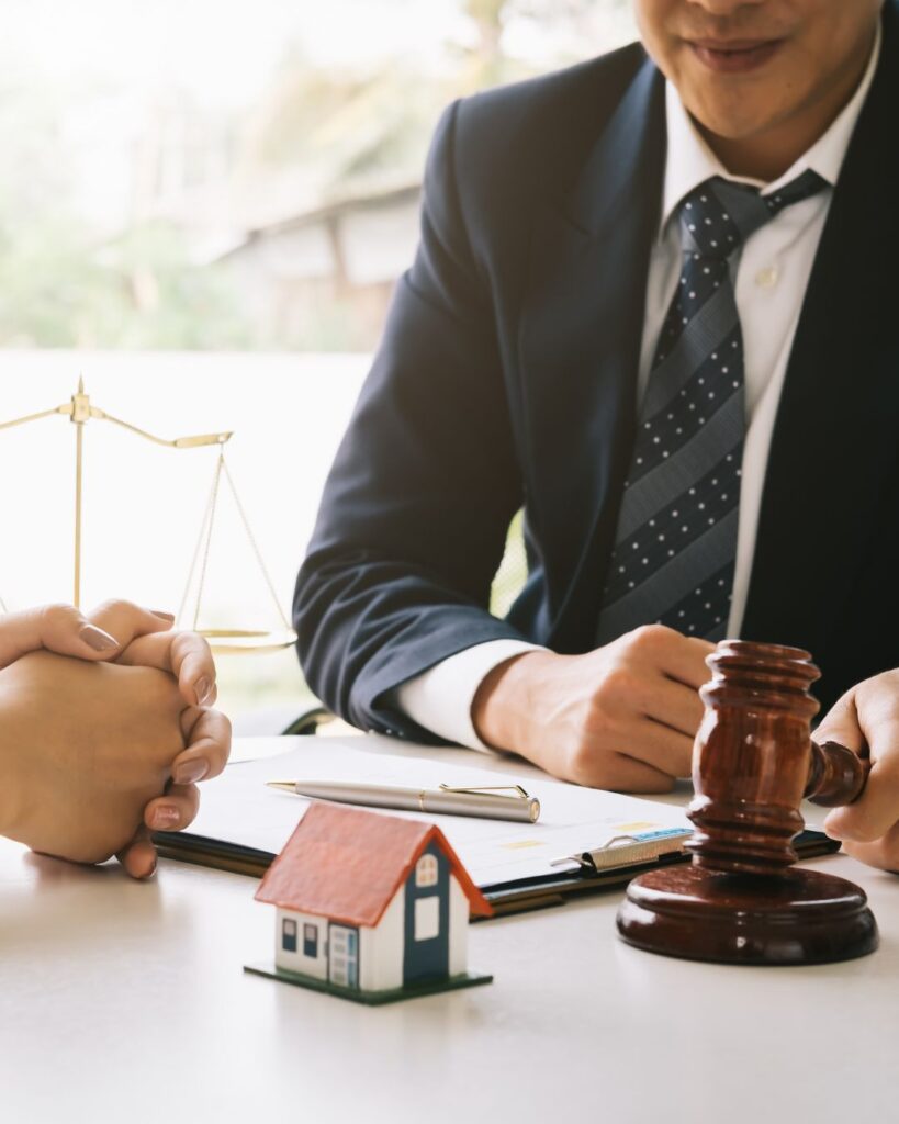 Asesoramiento jurídico integral en subastas judiciales inmobiliarias Asesoramiento juridico integral en subastas judiciales inmobiliarias 3