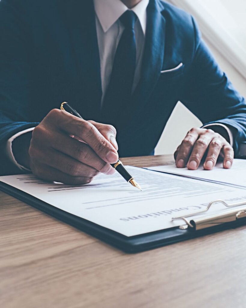 Asesoramiento jurídico integral en subastas judiciales inmobiliarias Asesoramiento juridico integral en subastas judiciales inmobiliarias 4